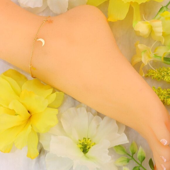 "Minimalist Anklet, Sleek & Modern Design, Women’s Fashion, YC110240-A - Picture 9 of 10
